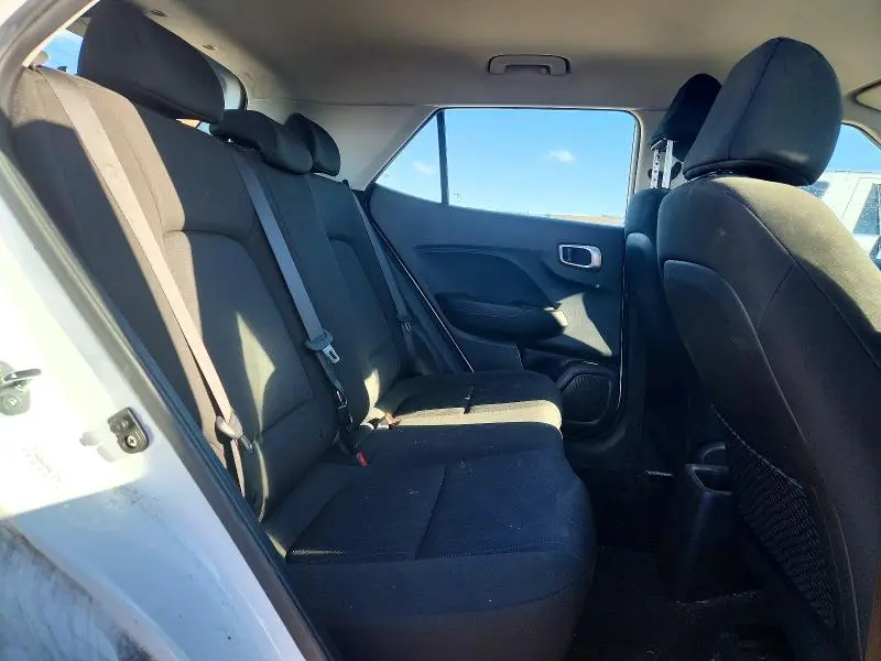 2022 HYUNDAI VENUE SE  