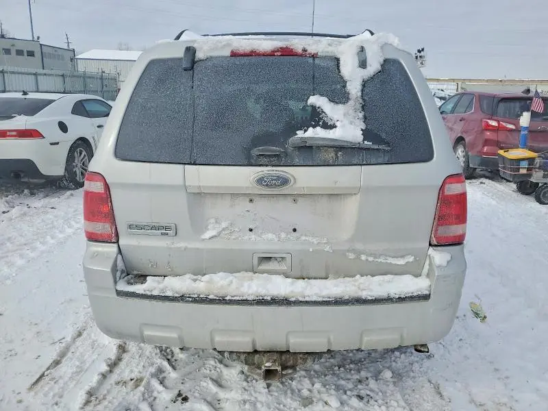 2012 FORD ESCAPE XLT  