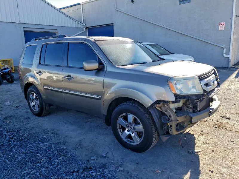 2011 HONDA PILOT EXL  