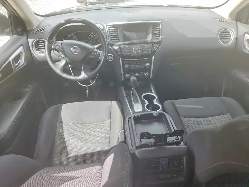 2019 NISSAN PATHFINDER SV  