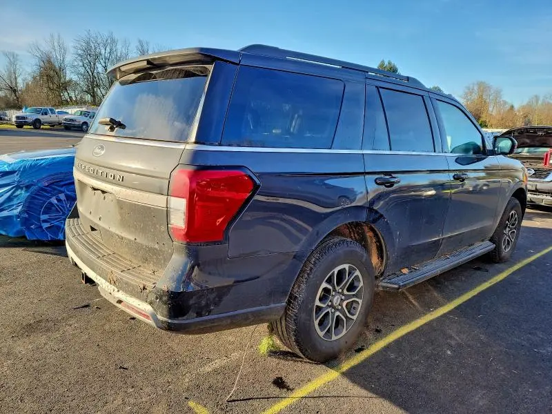 2024 FORD EXPEDITION XLT  