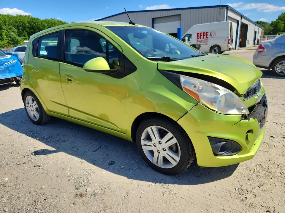2013 CHEVROLET SPARK 1LT  