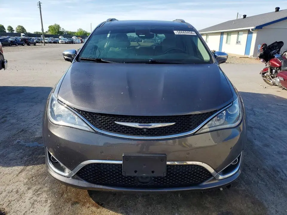 2018 CHRYSLER PACIFICA LIMITED  