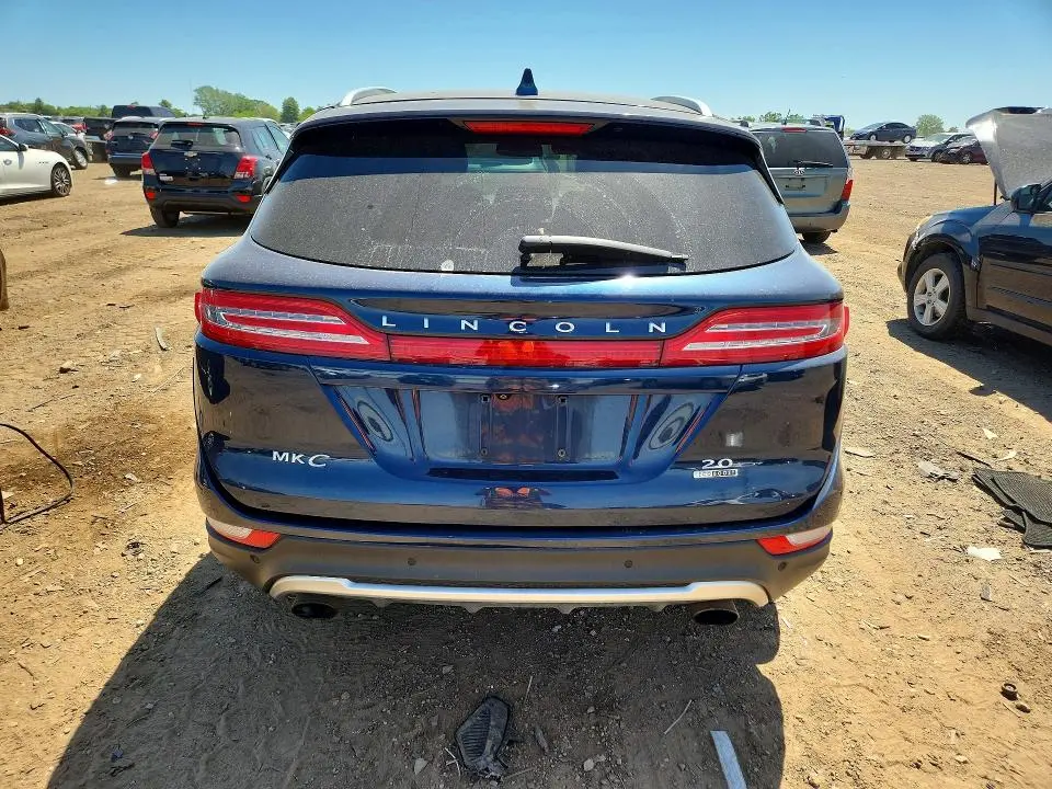 2016 LINCOLN MKC PREMIERE  
