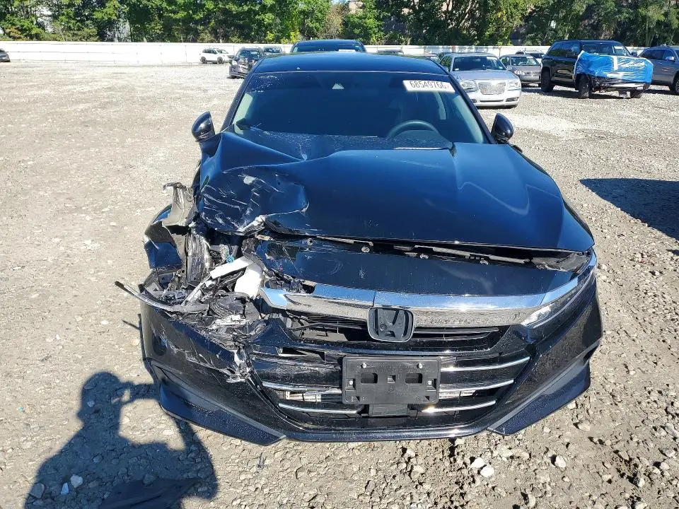 2022 HONDA ACCORD LX  