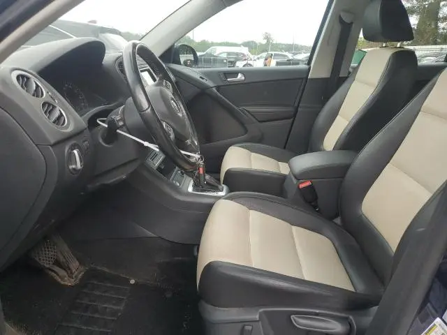 2016 VOLKSWAGEN TIGUAN S  