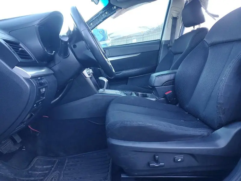 2010 SUBARU LEGACY 2.5I PREMIUM  