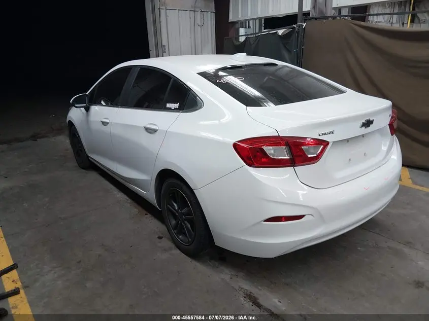 2018 CHEVROLET CRUZE LT AUTO