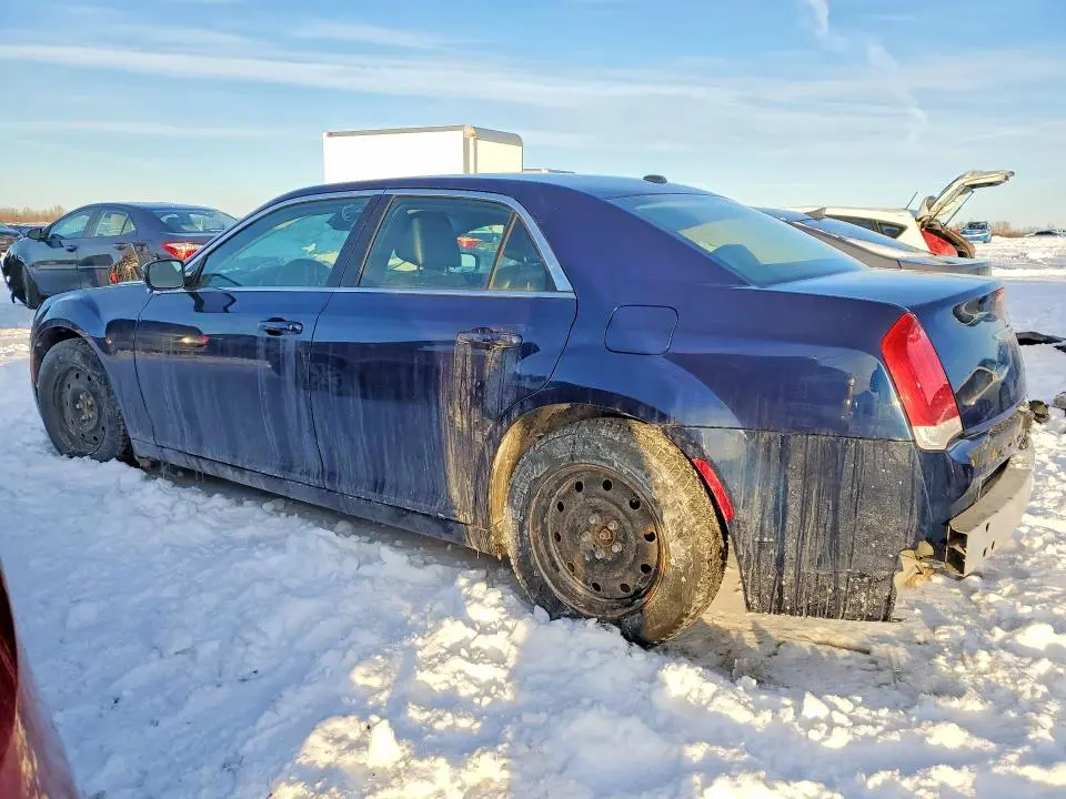 2016 CHRYSLER 300 LIMITED  