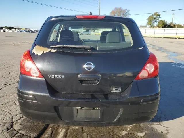 2011 NISSAN VERSA S  