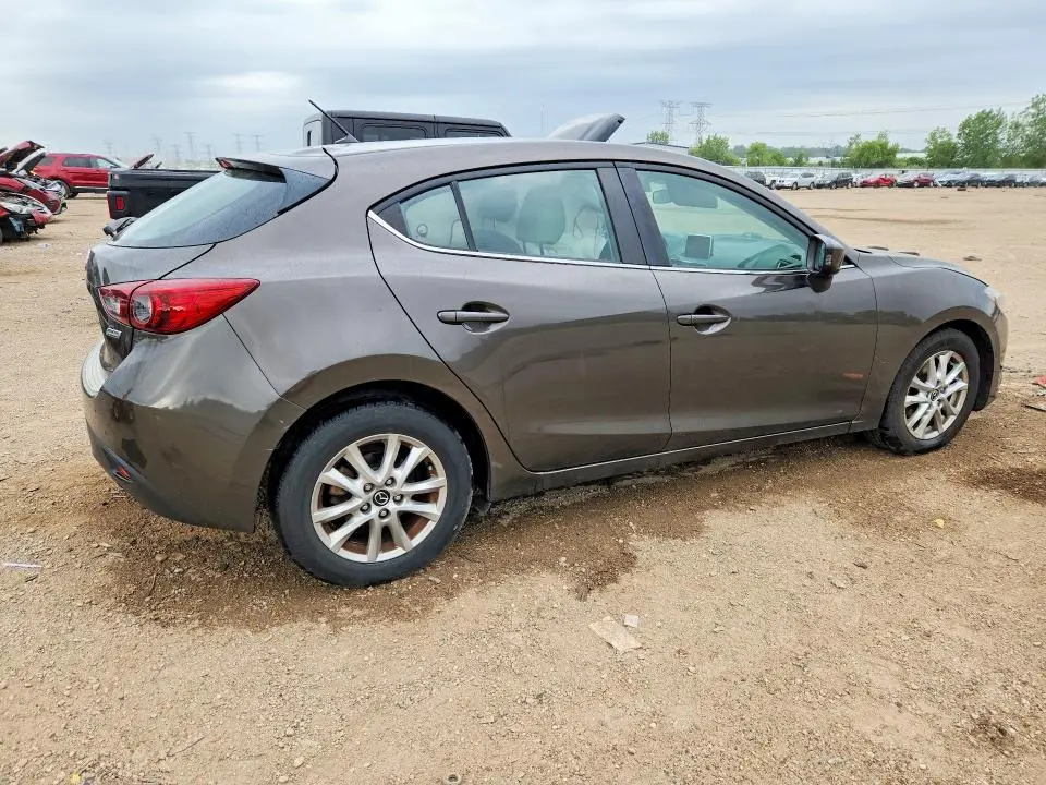 2016 MAZDA 3 TOURING  