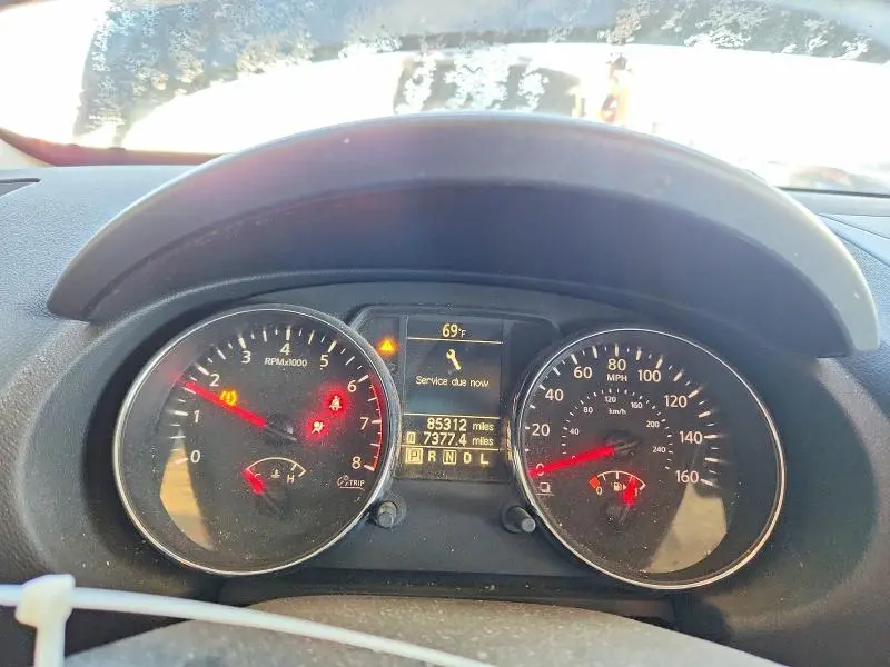 2013 NISSAN ROGUE S  