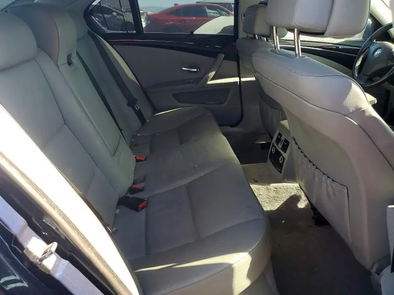 2010 BMW 528 I  