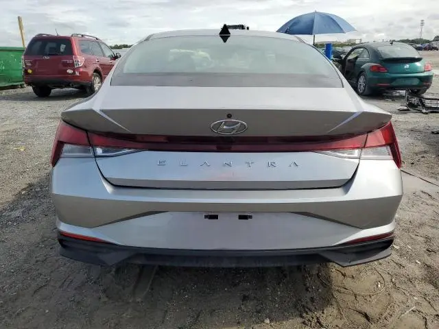 2021 HYUNDAI ELANTRA SEL  