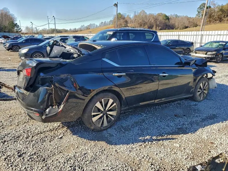 2019 NISSAN ALTIMA SL  