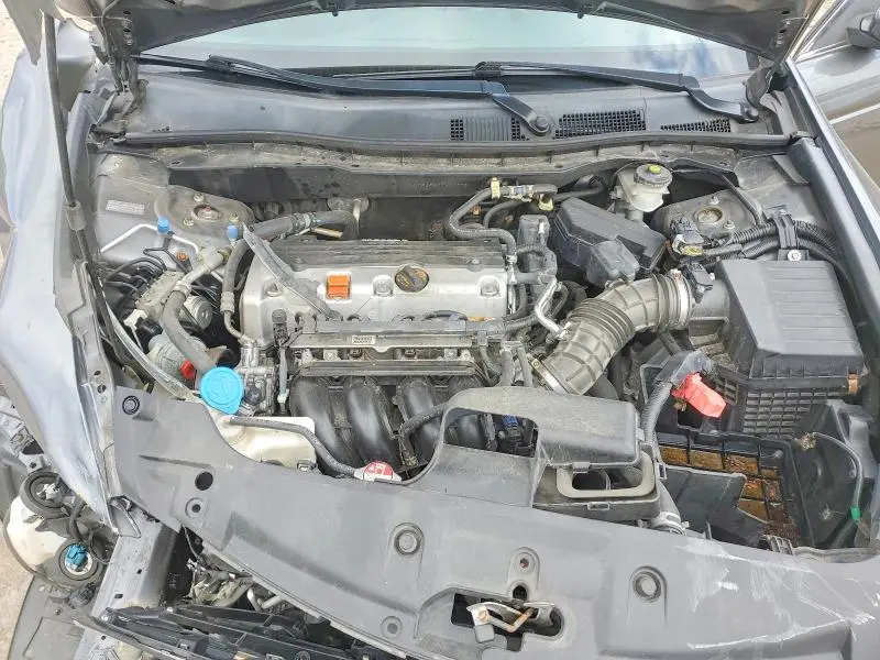 2011 HONDA ACCORD SE  
