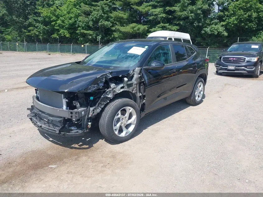 2025 CHEVROLET TRAX FWD LS