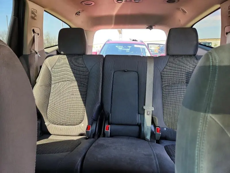 2016 CHEVROLET TRAVERSE LS  