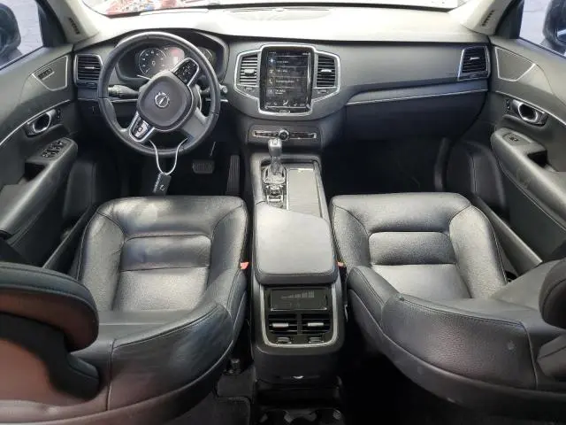 2020 VOLVO XC90 T6 MOMENTUM  