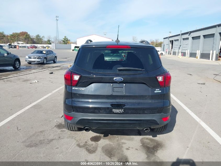 2019 FORD ESCAPE SE