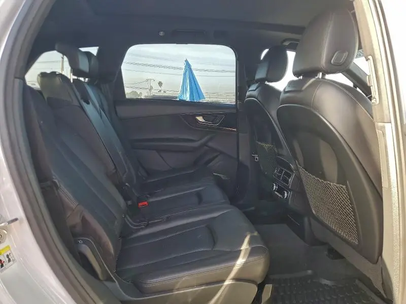 2017 AUDI Q7 PRESTIGE  