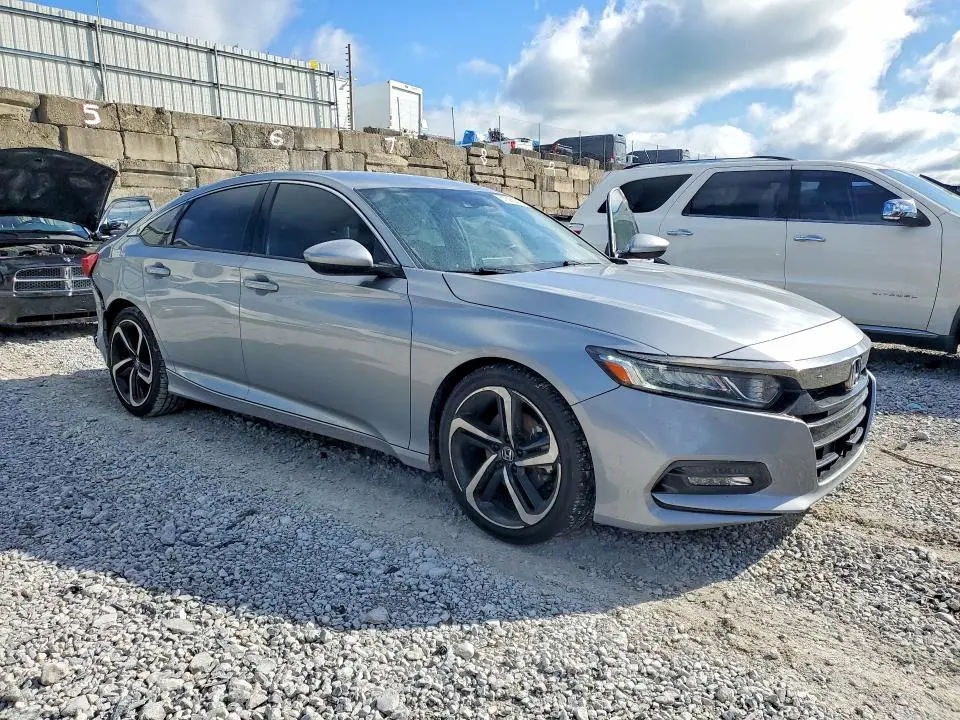 2019 HONDA ACCORD SPORT  