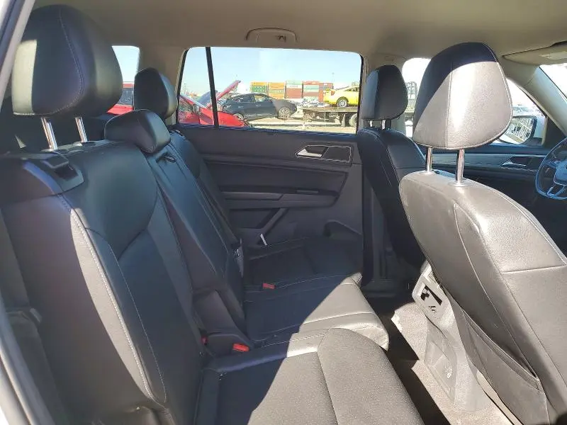 2018 VOLKSWAGEN ATLAS SE  
