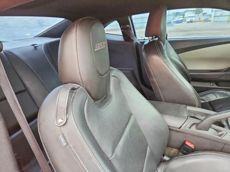 2011 CHEVROLET CAMARO LS  