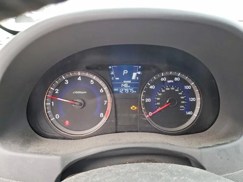 2012 HYUNDAI ACCENT GLS  