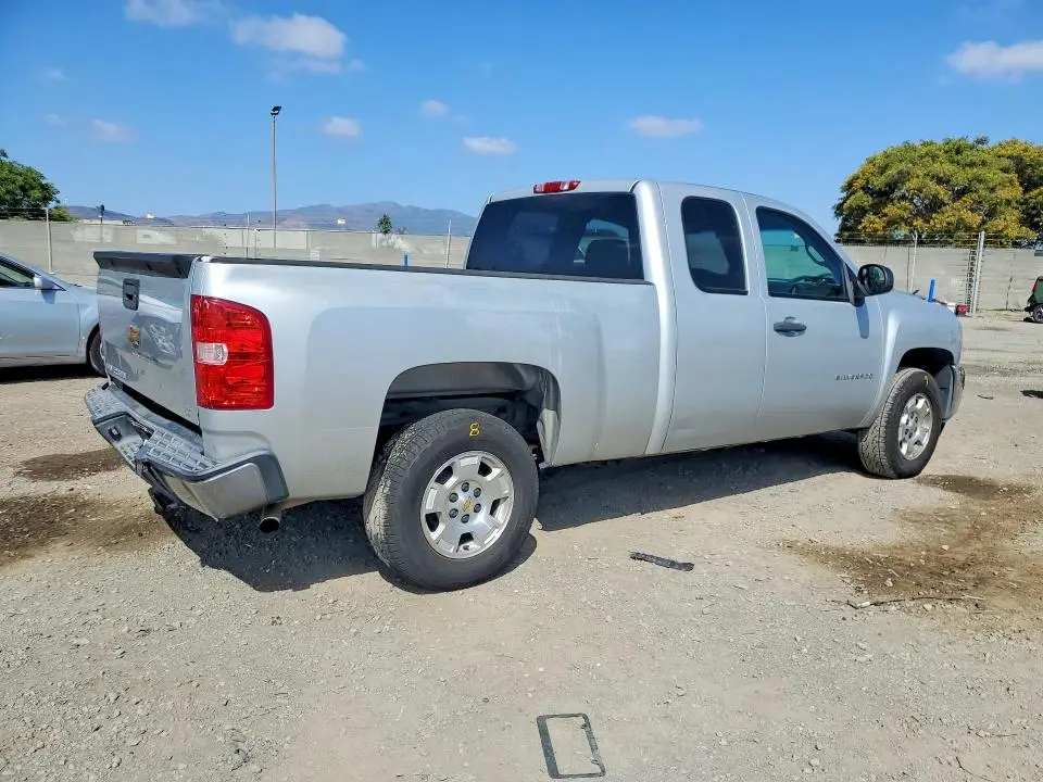 2013 CHEVROLET SILVERADO C1500 LT  