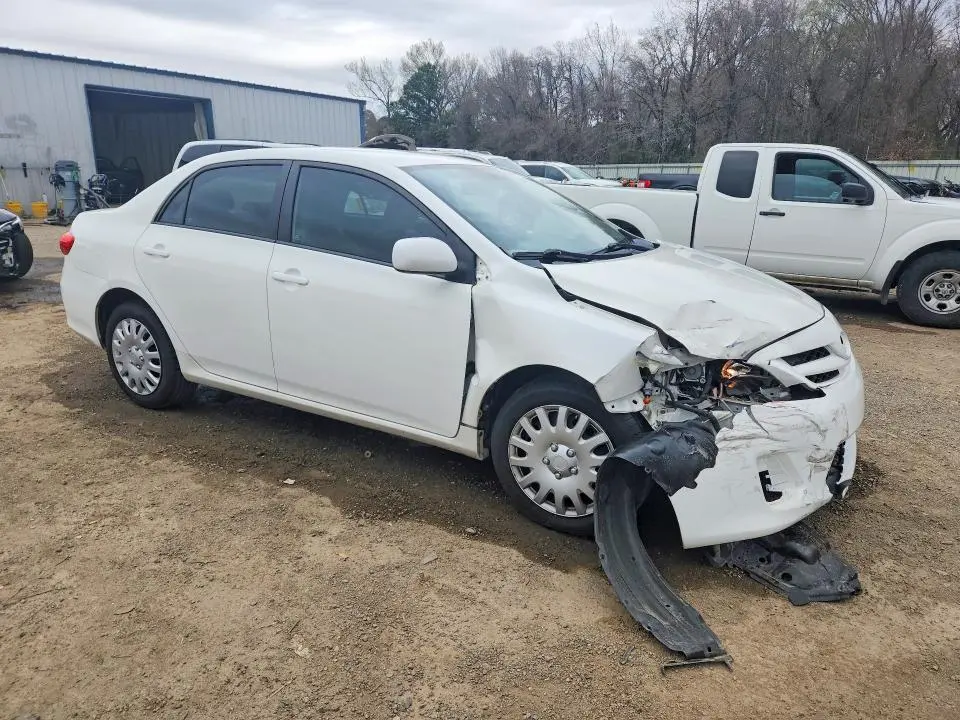 2012 TOYOTA COROLLA LE  