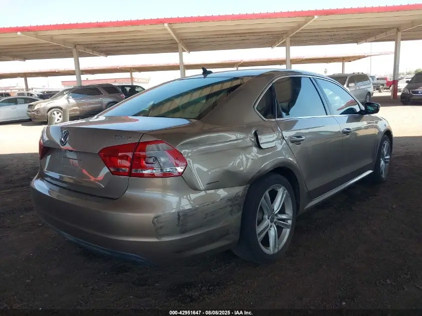 2015 VOLKSWAGEN PASSAT 2.0L TDI SE
