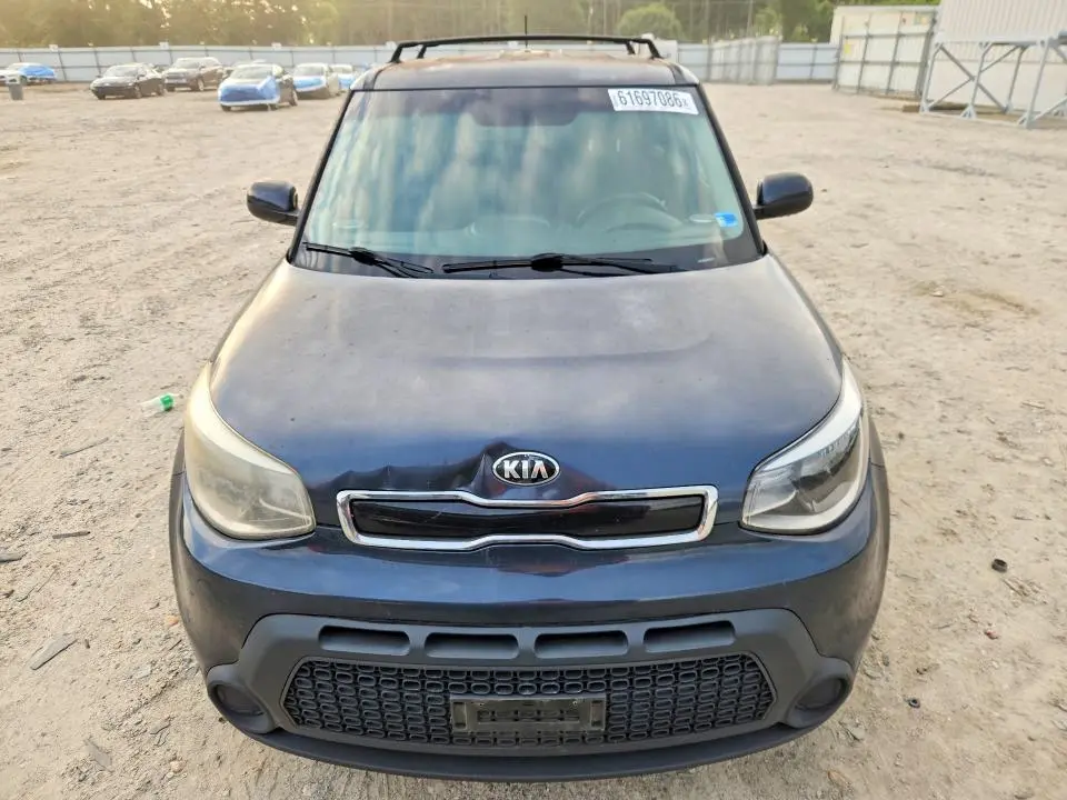 2015 KIA SOUL +  