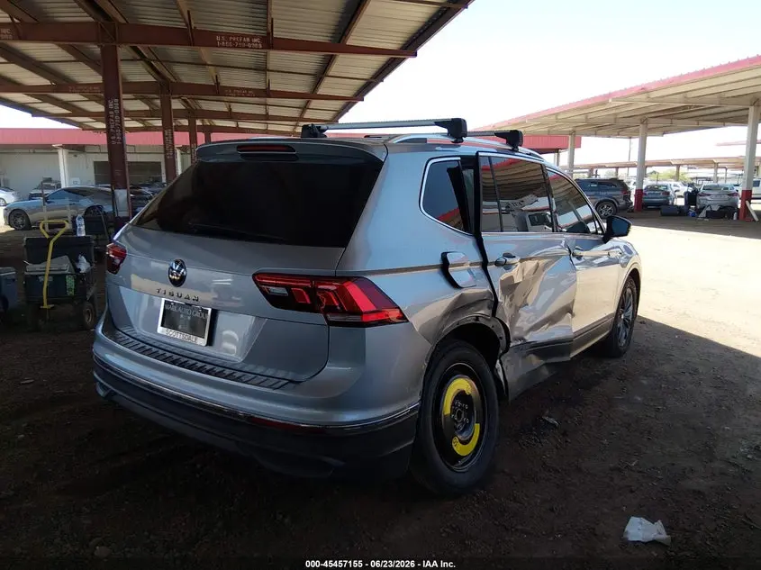 2022 VOLKSWAGEN TIGUAN 2.0T SE
