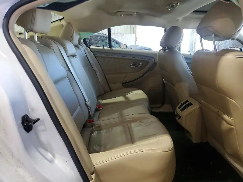 2015 FORD TAURUS SEL  