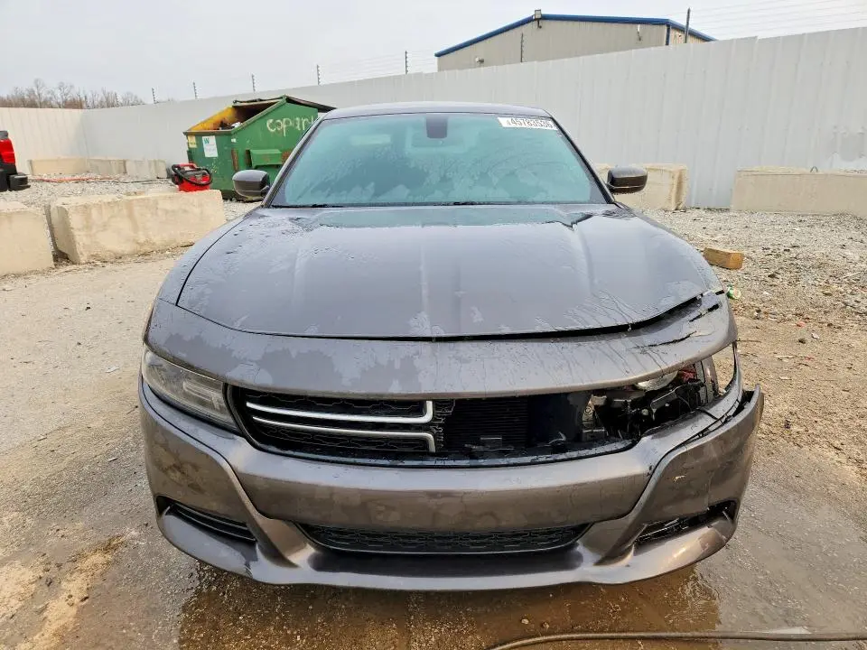 2015 DODGE CHARGER SE  