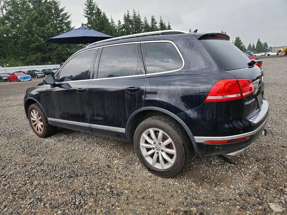 2015 VOLKSWAGEN TOUAREG V6 TDI  