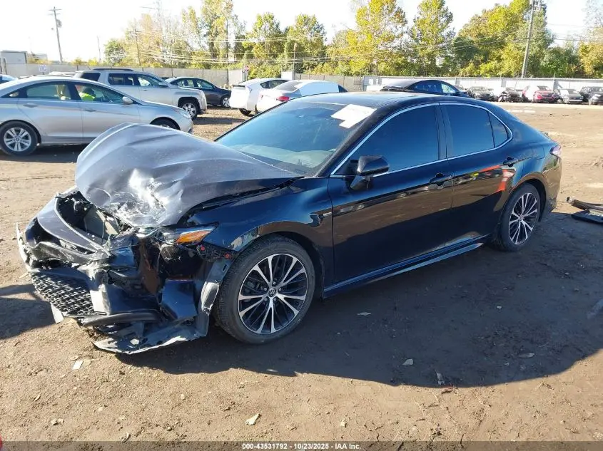 2020 TOYOTA CAMRY SE AWD
