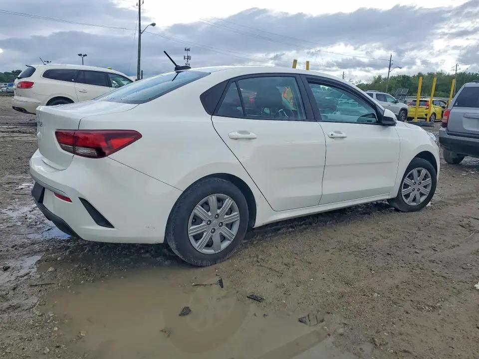 2023 KIA RIO LX  