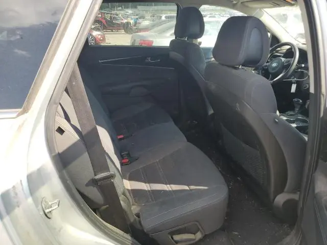2016 KIA SORENTO LX  