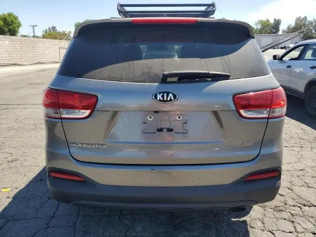 2017 KIA SORENTO LX  
