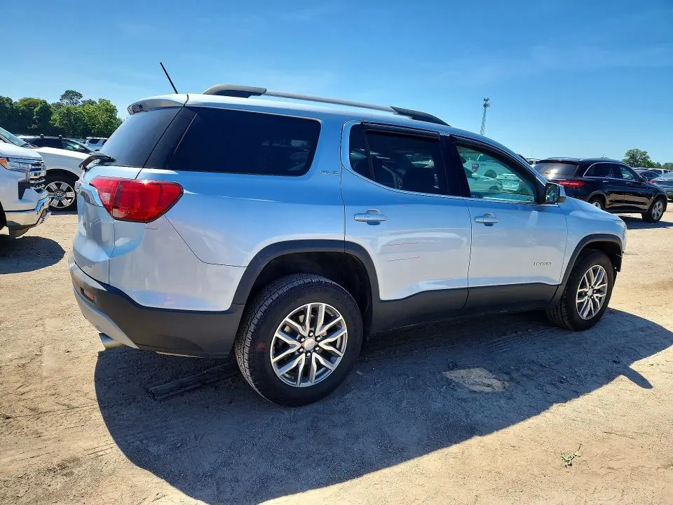 2017 GMC ACADIA SLE  