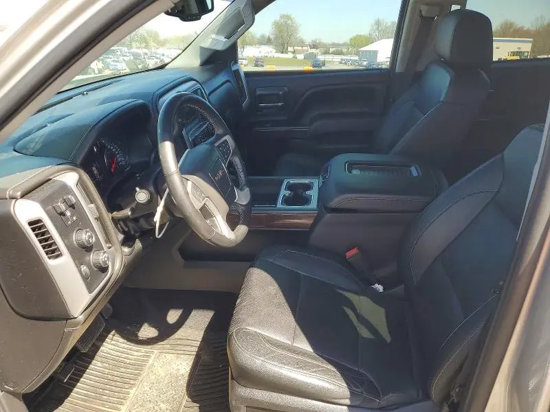2018 GMC SIERRA K1500 SLT  