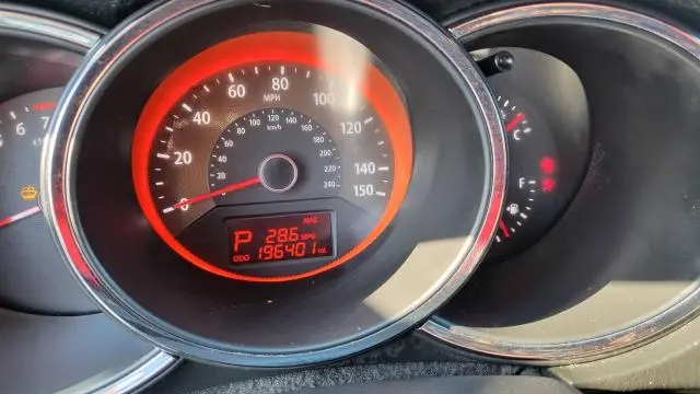 2011 KIA SORENTO SX  
