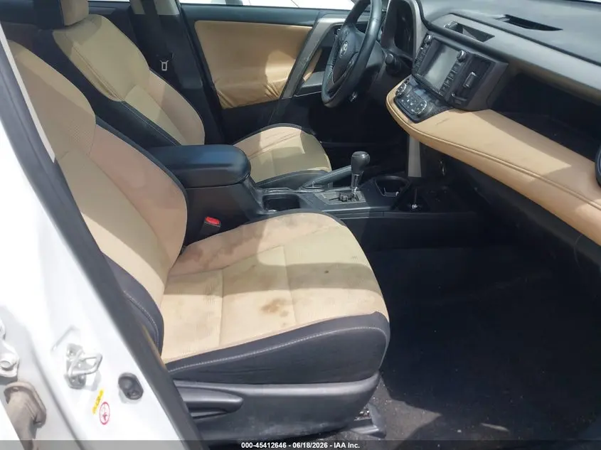 2017 TOYOTA RAV4 XLE