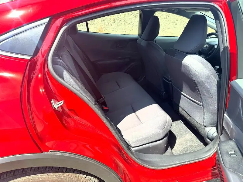 2025 TOYOTA PRIUS LE  