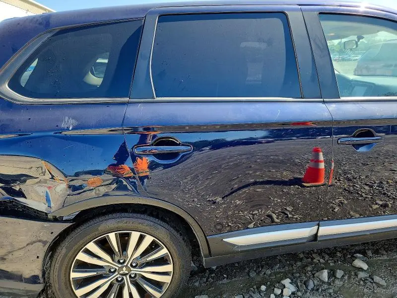 2020 MITSUBISHI OUTLANDER ES  