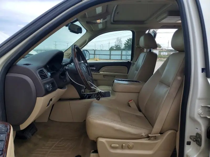 2011 GMC YUKON DENALI  