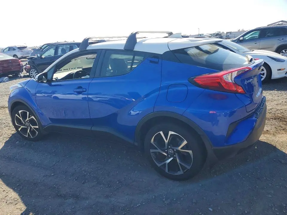 2019 TOYOTA C-HR XLE  
