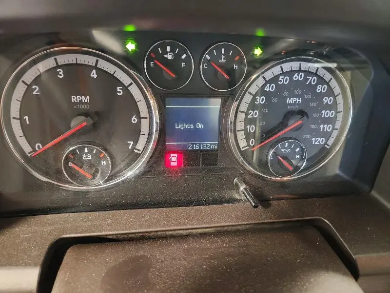 2012 DODGE RAM 1500 SLT  